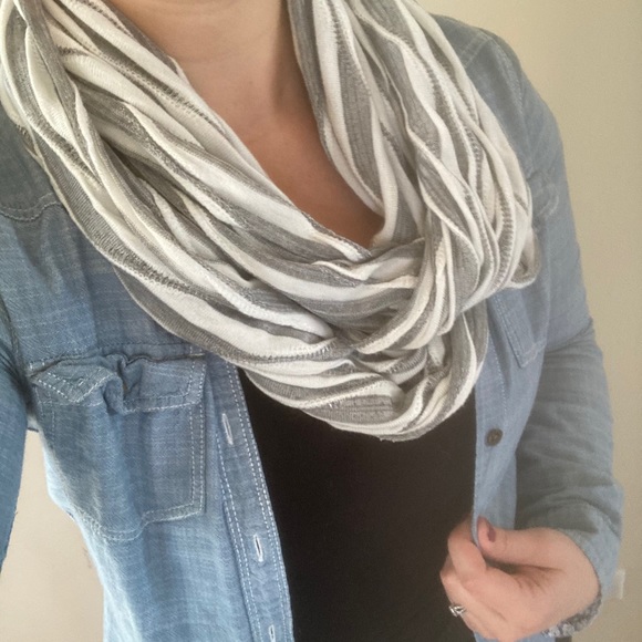Striped Infinity Scarf Gray and White - Picture 2 of 3
